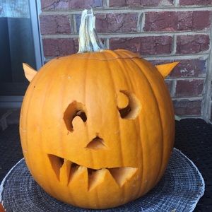 Meet your Posher, Jenny